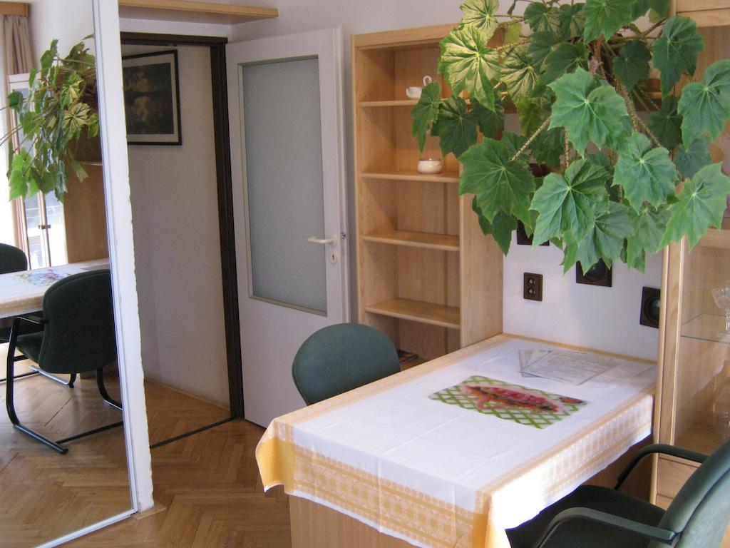 Privat Apartma Ulrych Ліберець Номер фото