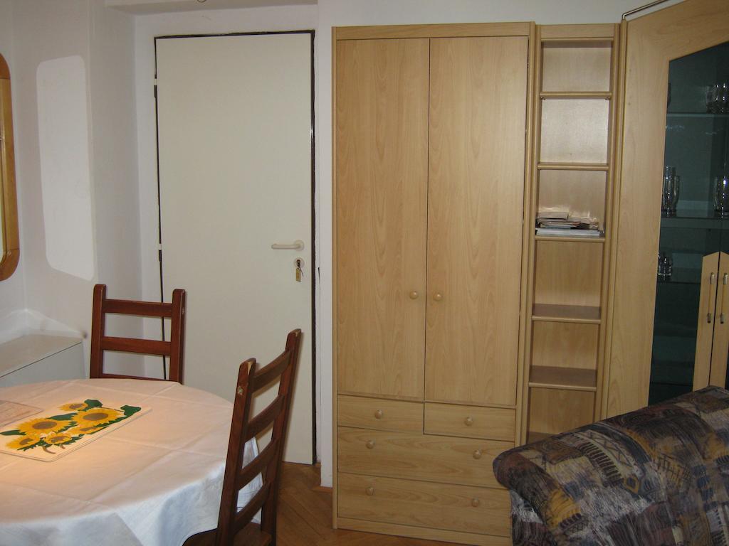 Privat Apartma Ulrych Ліберець Номер фото
