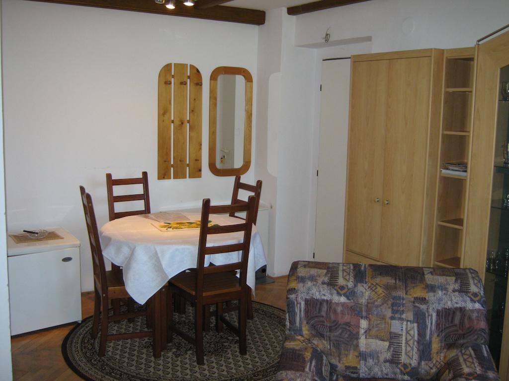 Privat Apartma Ulrych Ліберець Номер фото