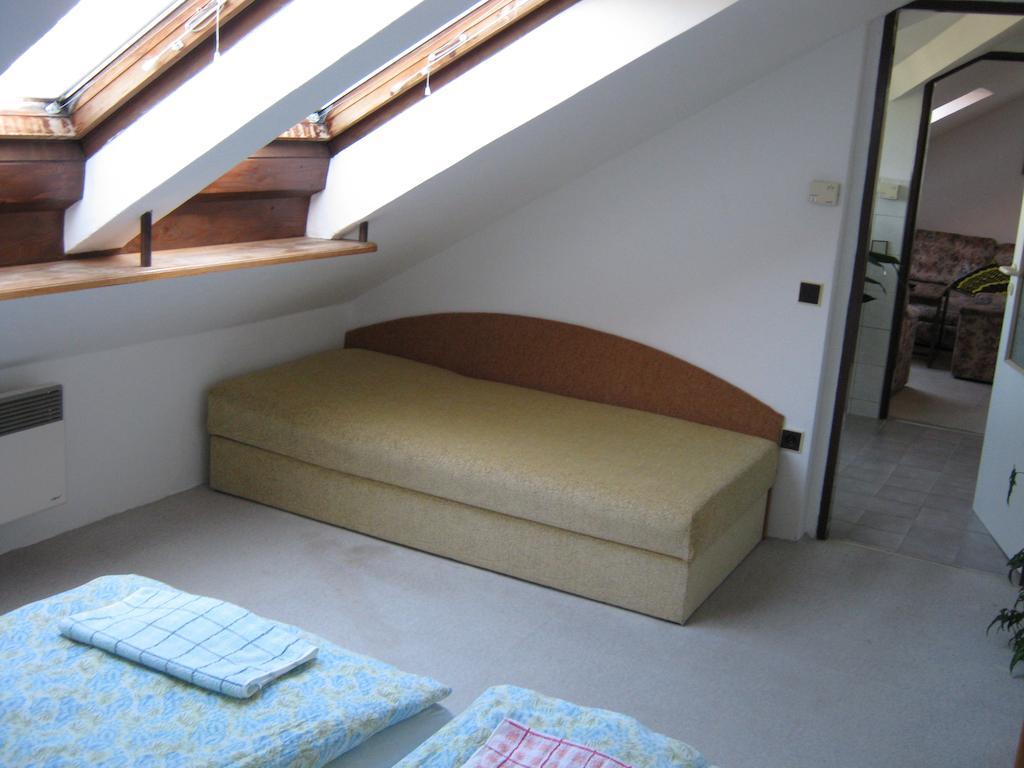Privat Apartma Ulrych Ліберець Номер фото